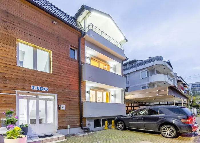 Apartments Lido