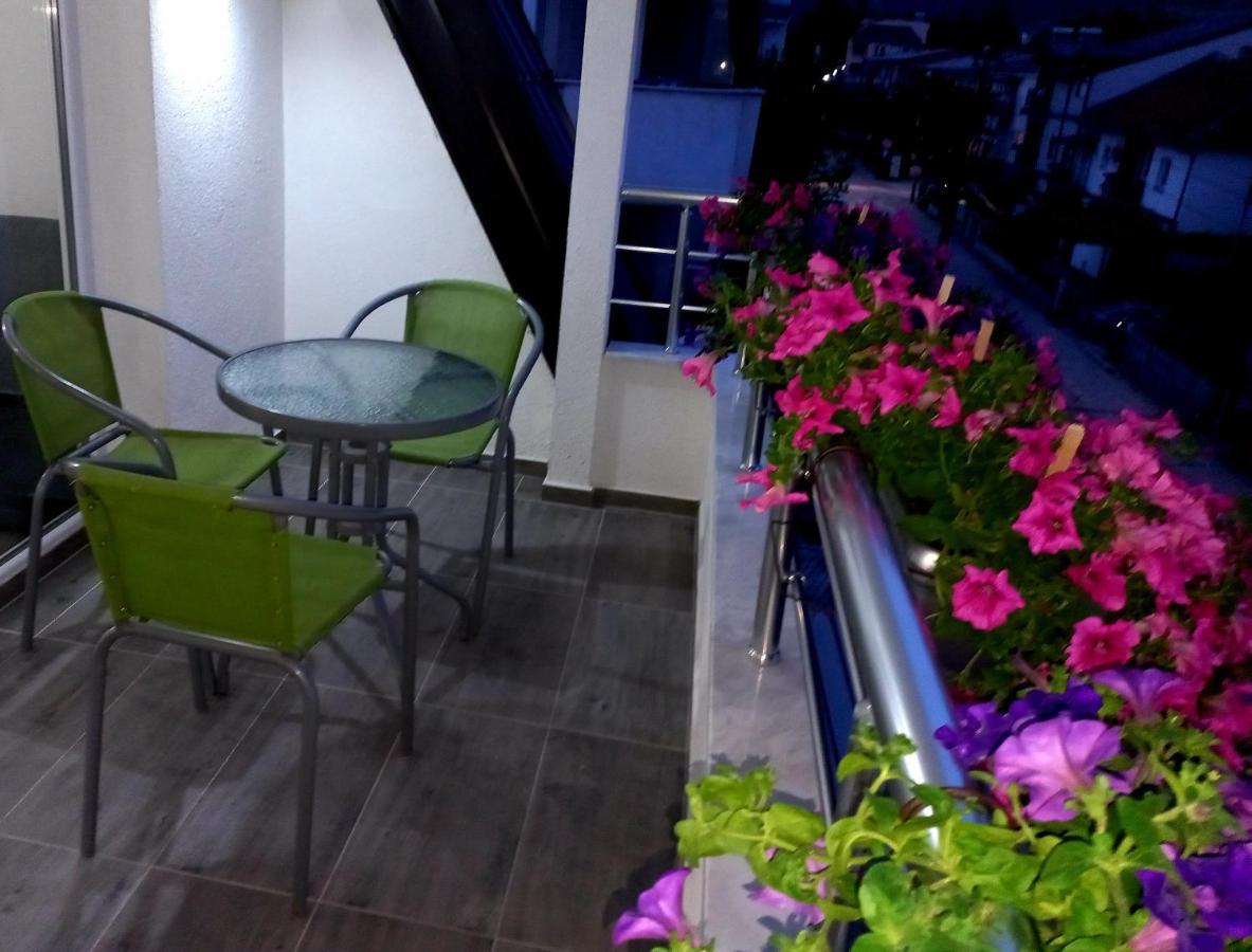 Apartament Lido *
