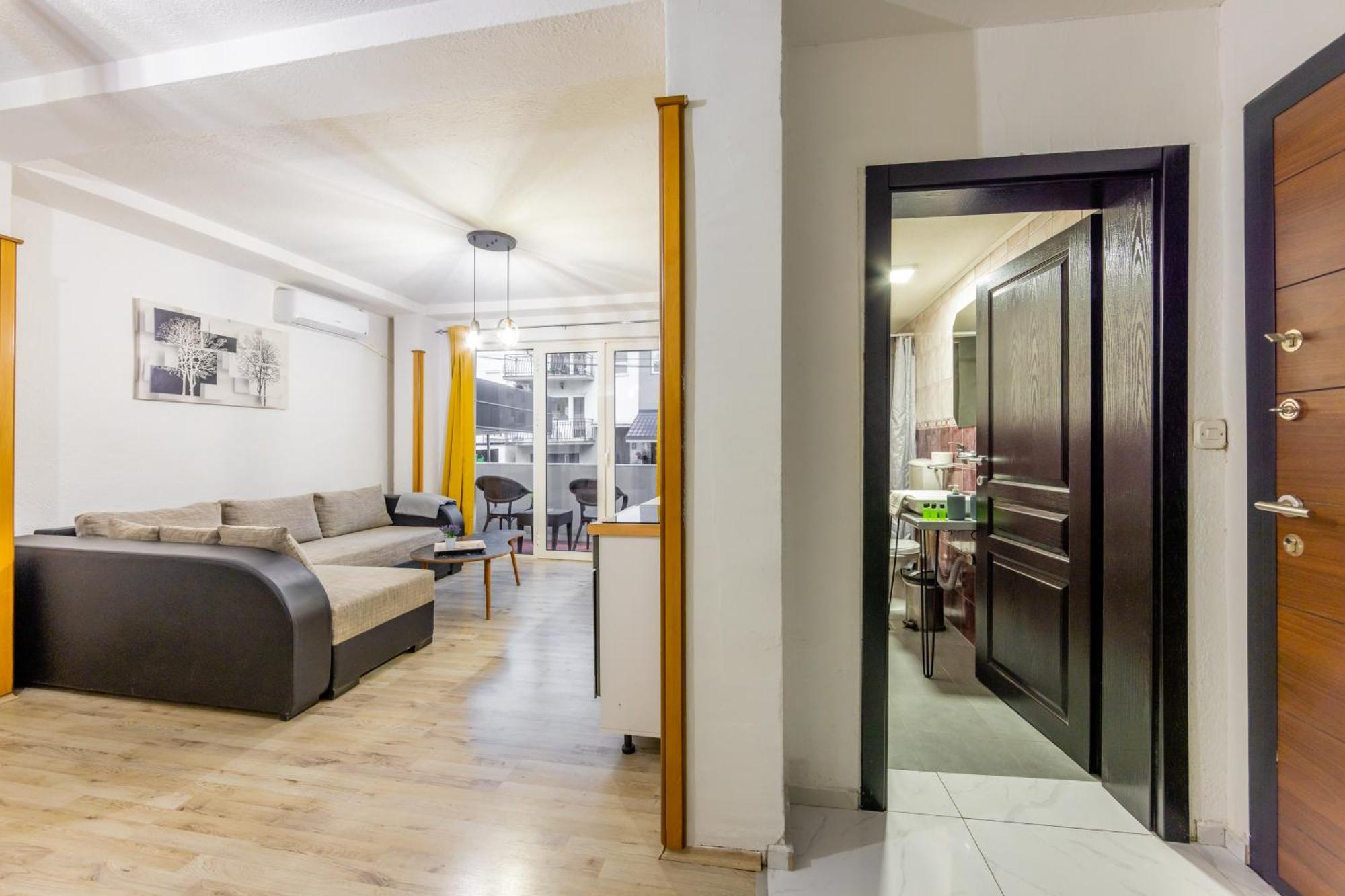 Apartament Lido *